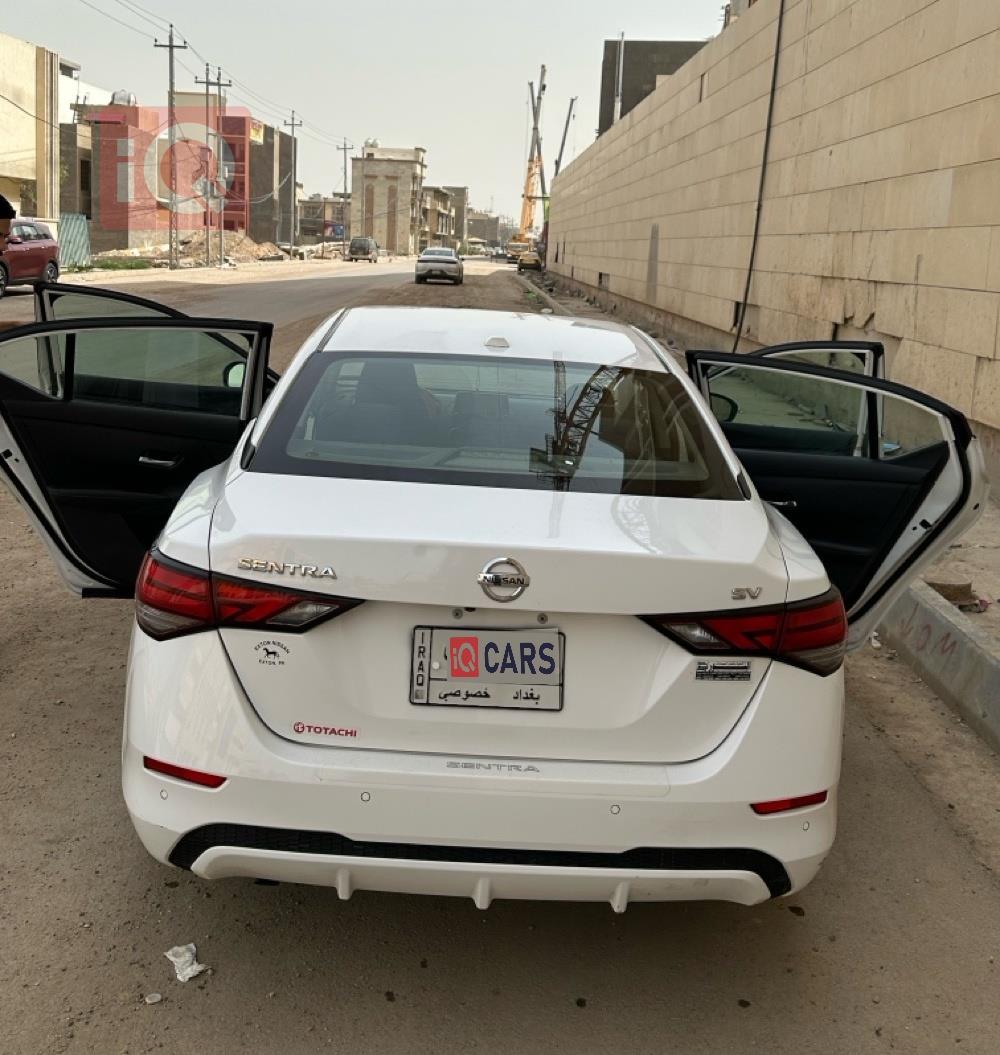 نيسان سنترا